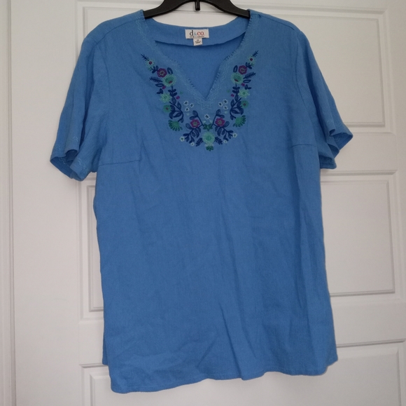Denim&Co Tops - Denim and company Blue floral print embroidery shirt plus size 1x